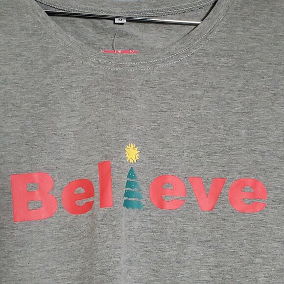 PatPat Believe Christmas Pajamas Set Gray Top Striped Pants Family Matching M - Picture 6 of 9